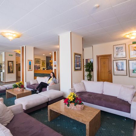 Ilgo Hotel Perugia Bagian luar foto