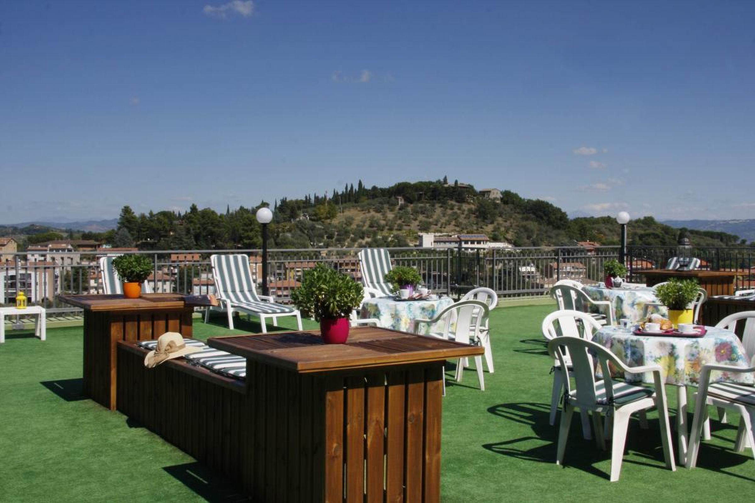 Ilgo Hotel Perugia Bagian luar foto
